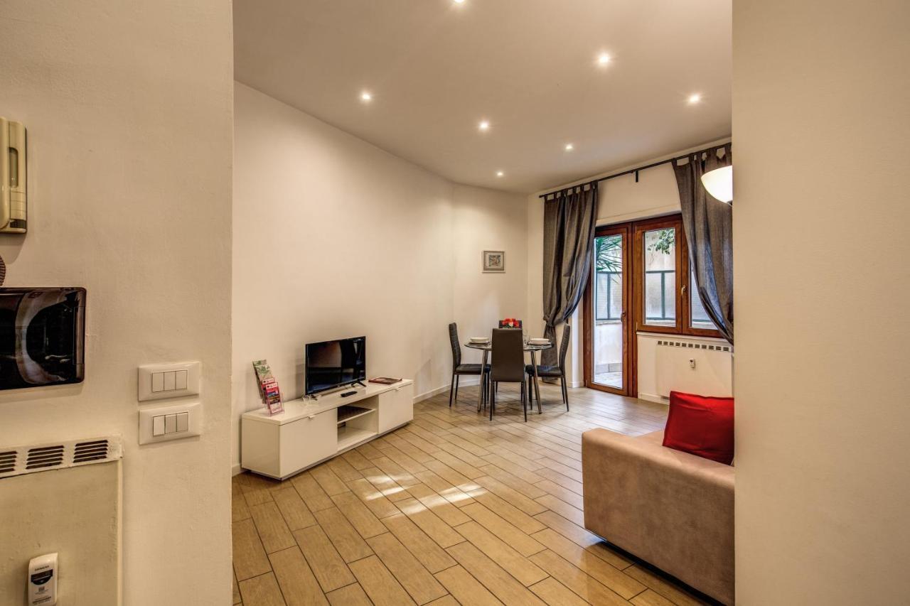 M&L Apartment - Ardesia Terrace โรม ภายนอก รูปภาพ