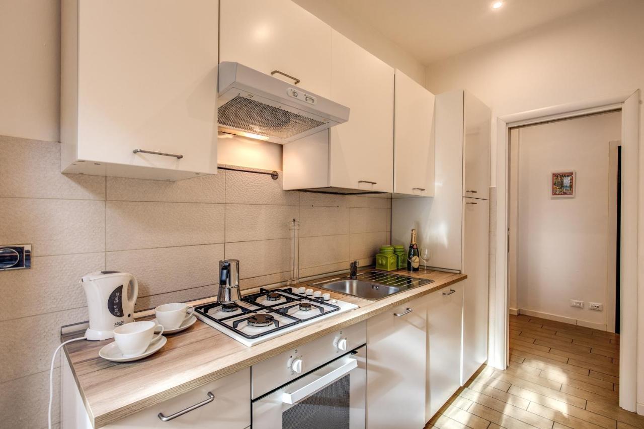 M&L Apartment - Ardesia Terrace โรม ภายนอก รูปภาพ