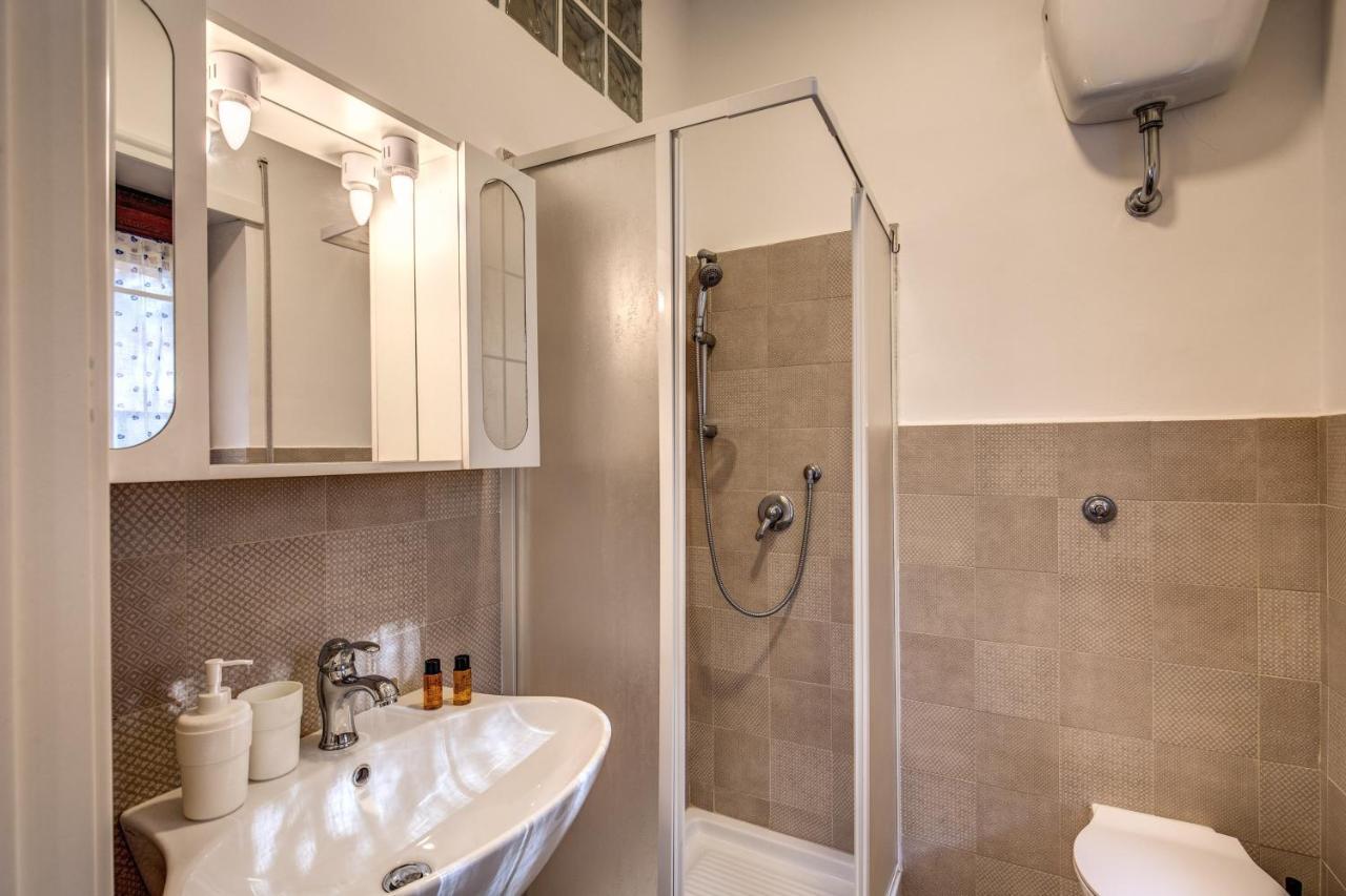 M&L Apartment - Ardesia Terrace โรม ภายนอก รูปภาพ